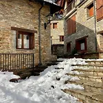 Apartment Altos De Dos Y Dos Banos, Formigal-panticosa *